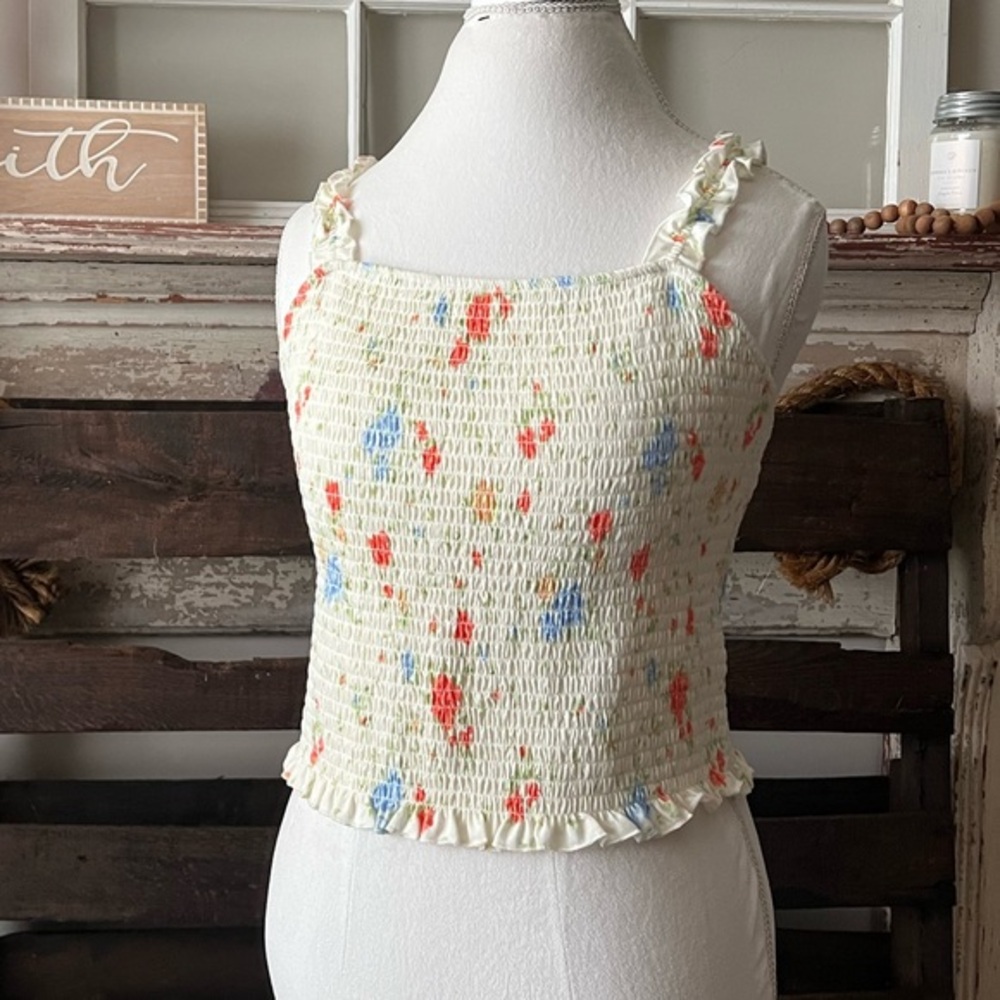 🟤NEW SO Smocked Tank in Ivory/Floral Print XL